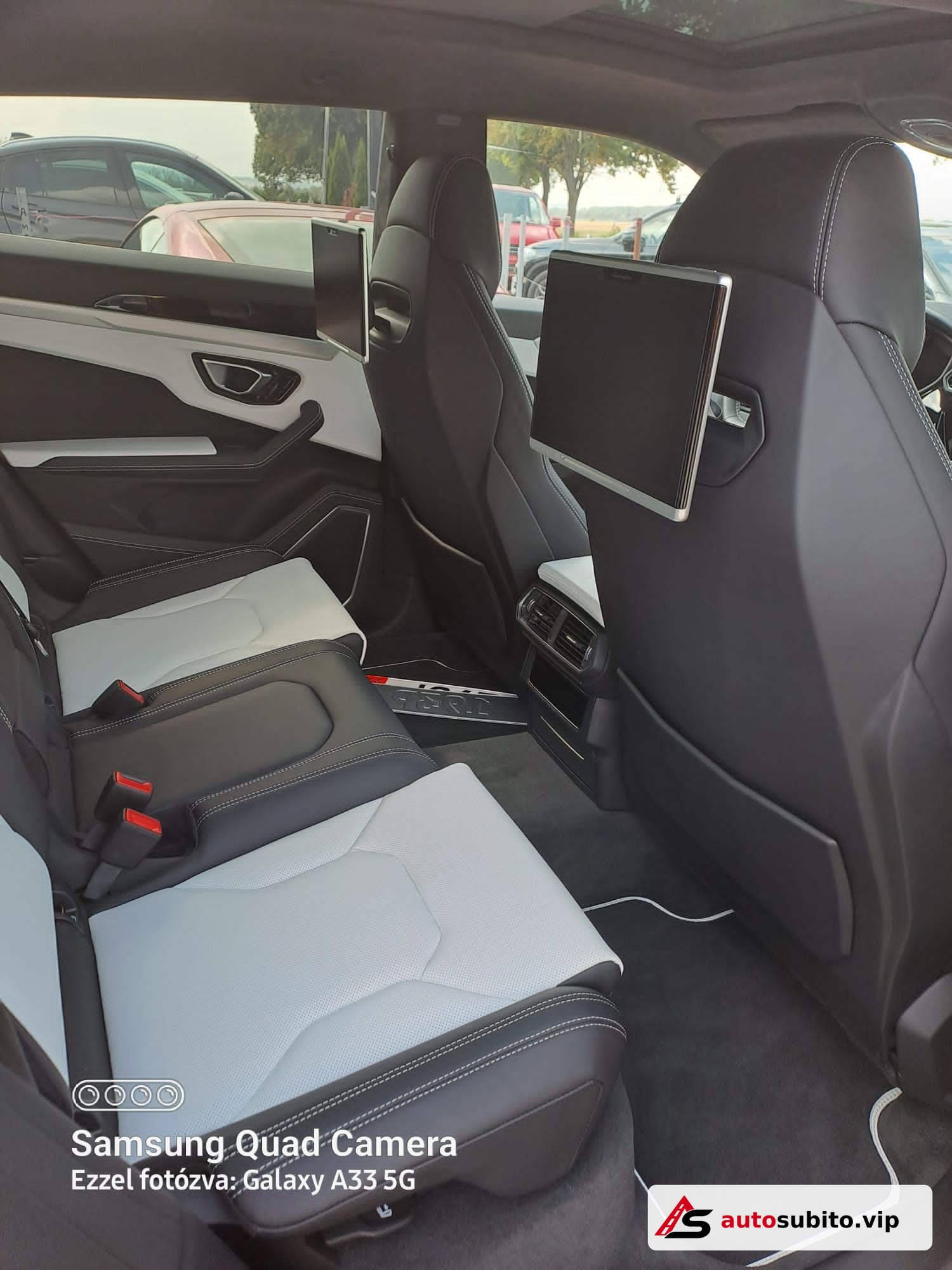 Lamborghini Urus, fotografia 8 di 8